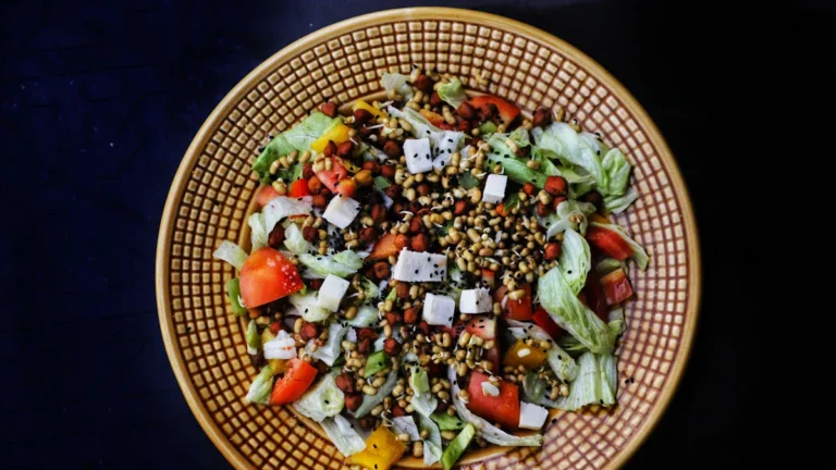 Sprouted Lentils: Nutrition, Health Benefits & Culinary Uses