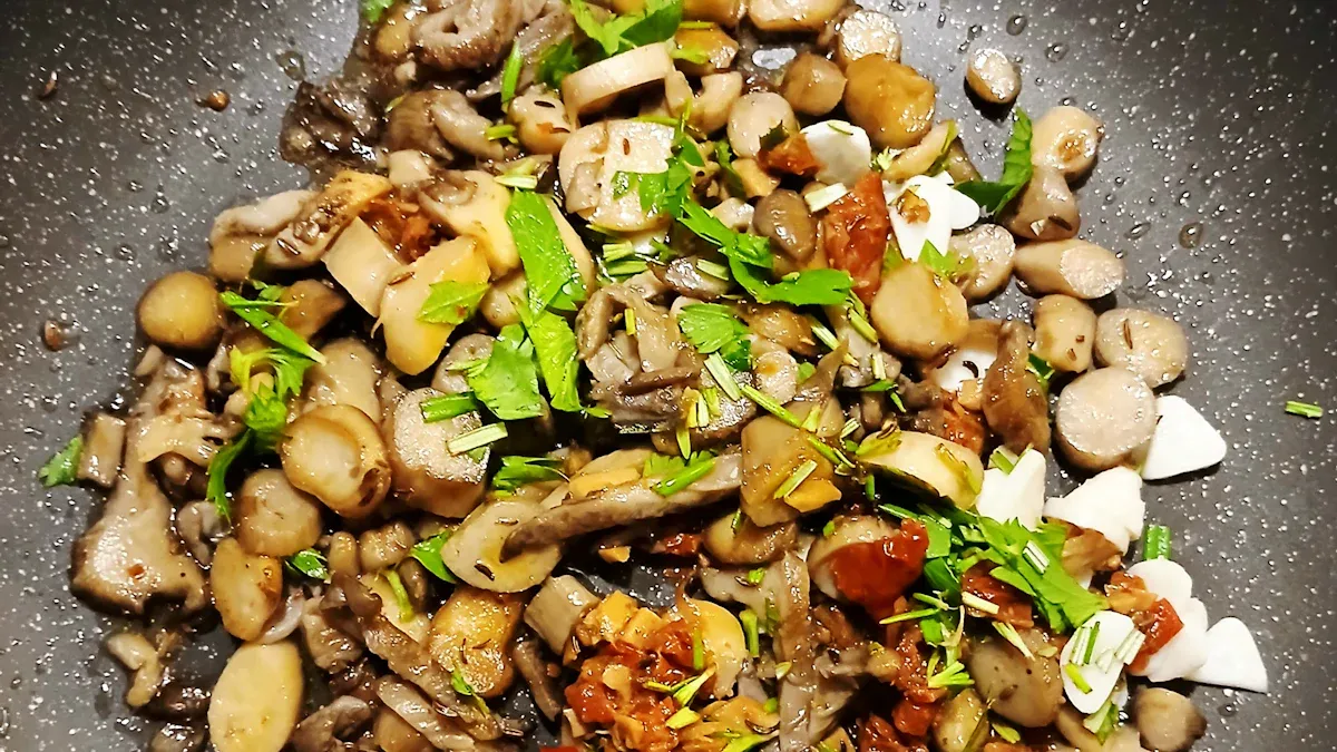 Sauteed Mushrooms: Easy Recipe, Uses, and Nutritional Value