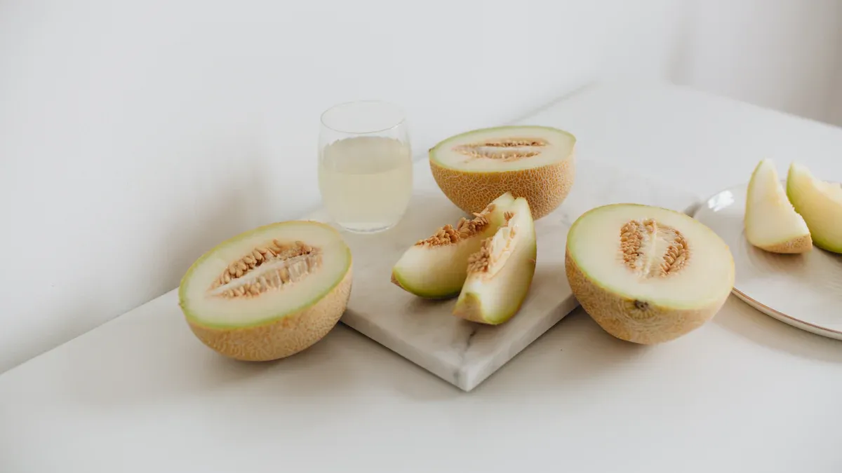 Choosing and Enjoying Melons