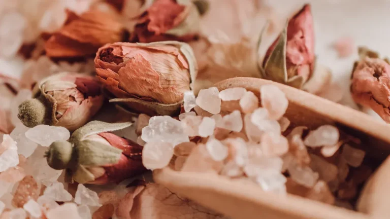 Herbs High In Magnesium: Natural Sources & Calm Support