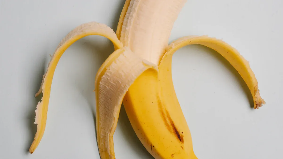 Banana Nutrition Facts: What'
style=