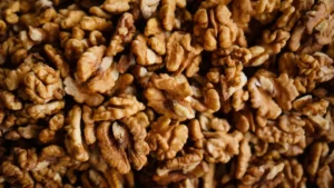 Walnuts Nutrition: Key Facts for Amazing Brain Benefits & Uses