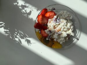13 Benefits Cottage Cheese: Protein, Calcium, and More