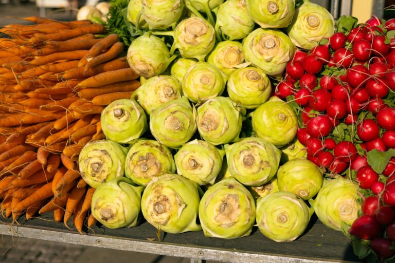 9 Health Benefits Kohlrabi: Nutrition, Uses, and More