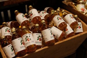 Apple Cider Vinegar: 20 Health Benefits, Side Effects, Dosage