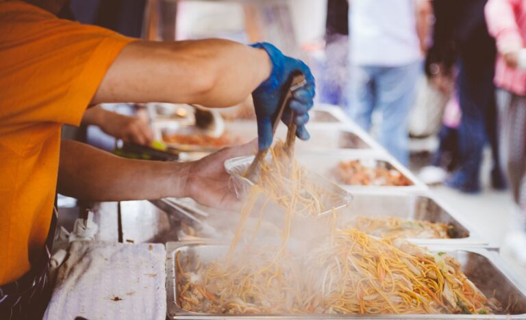 Are Chow Mein Noodles Vegan? Label Checks and Swaps