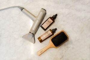 Argan Oil Hair: 9 Real Benefits, Uses, and What to Buy