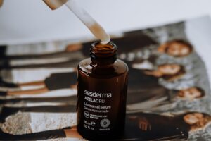 Azelaic Acid: Benefits, Side Effects, How to Use