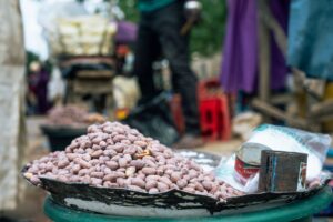 Best Groundnut Oil: A Practical for Flavor and Heat