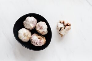 Black Garlic: A Complete to Flavor, Uses, and DIY Methods