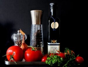Black Pepper Oil: Benefits, Side Effects, Uses