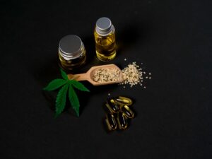 Black Seed Oil Benefits: Evidence, Uses, and Risks