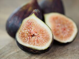 Calimyrna Figs: Origin, Pollinator, and Kitchen