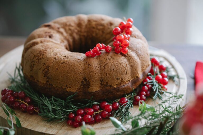 Christmas Fruit Cake: A Traditional Recipe and Feeding