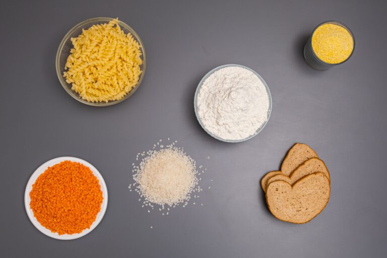 Cornmeal Substitutes: 12 Smart Swaps for Every Recipe