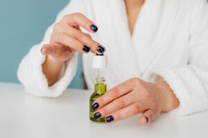 DIY Night Serum for Winter a Hydrating Treat for Your Skin: A Step-By-Step Recipe