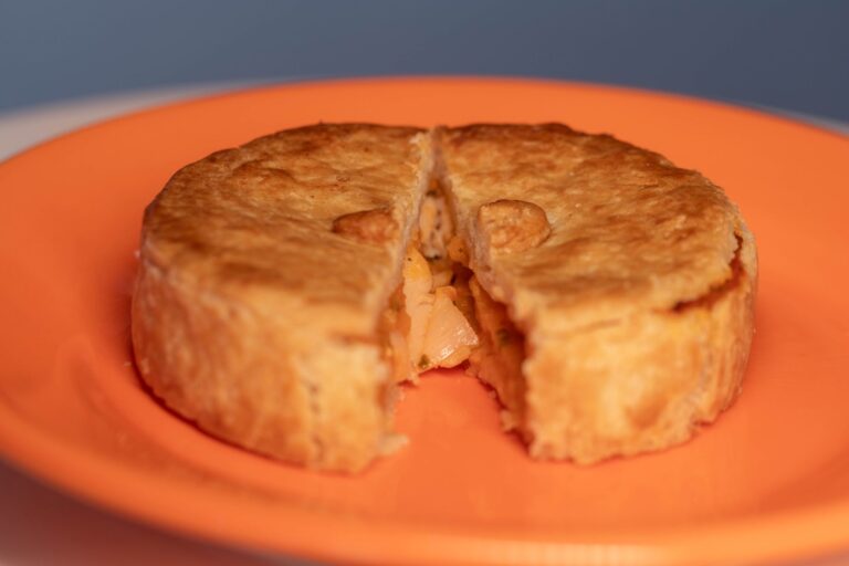 Easy Chicken Pot Pie Recipe with Gravy: A Cozy Shortcut
