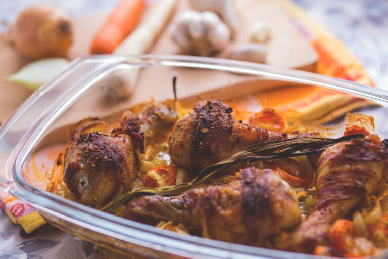 Easy Family Recipes Juicy Oven Baked Chicken Bites: A Weeknight