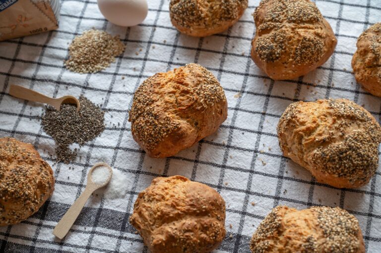 Easy Healthy Baking Recipes with Few Ingredients: 7 Pantry