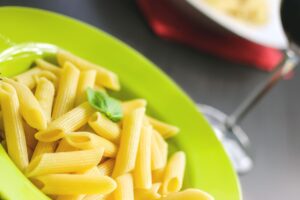 Easy Recipes: 30-Minute Dinners, 5-Ingredient Meals, and More