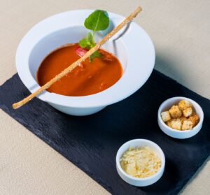 Easy Tomato Soup Recipe with Crushed Tomatoes: A 30-Minute