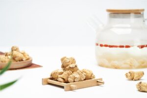 Eleuthero Root Tea: Benefits, Side Effects, Recipe