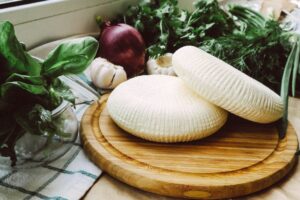 Fontina Cheese Substitutes: 12 Smart Swaps for Every Dish