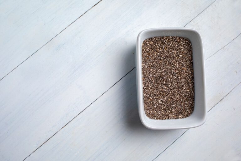 Ground Chia Seeds vs Whole: Which Form Fits Your Goal