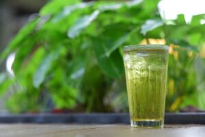 Herbal Iced Tea: Benefits, Side Effects, and Recipe