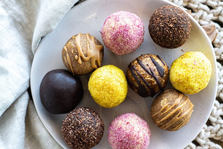 High Protein Vegan Snacks: Filling Ideas that Travel Well