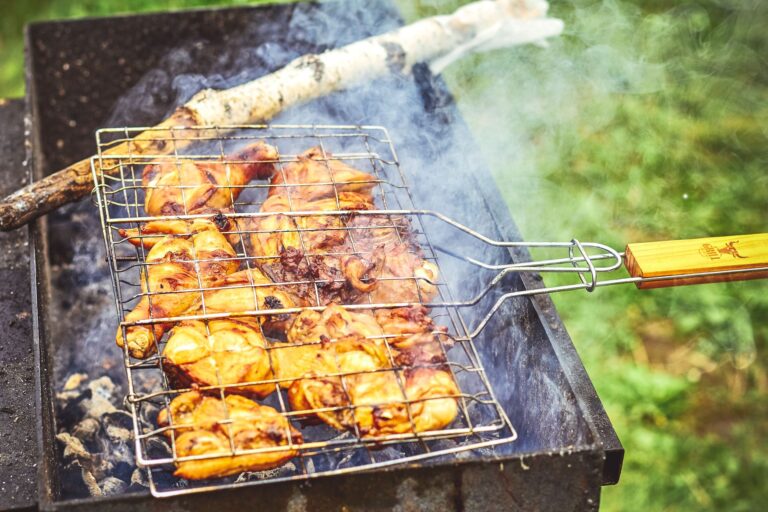 How Many Calories in an Ounce of Chicken Thigh Meat? A Full