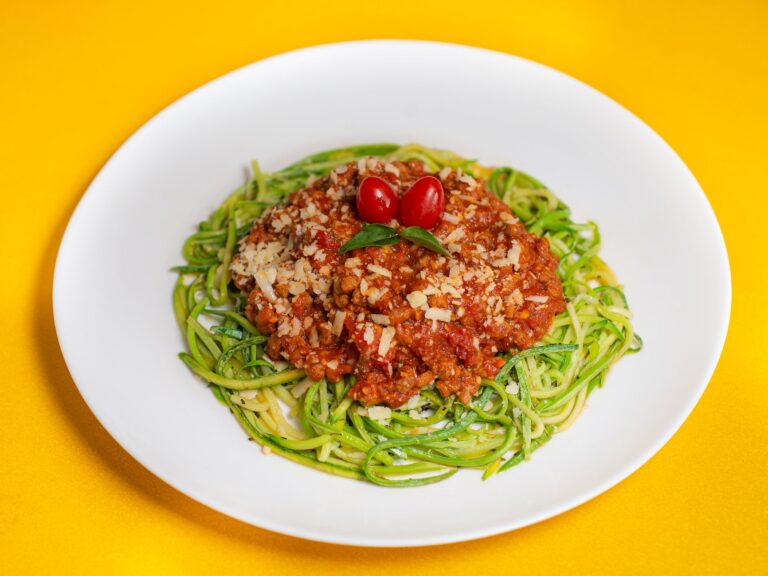 How Many Calories in One Plate of Pasta? A Visual