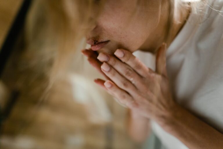 How to Heal Skin Damaged From Tweezing the Chin? A Soothing