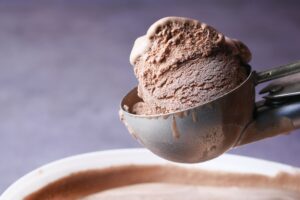 How to Make Ice Cream at Home with Milk and Sugar Only? A No-Machine Method