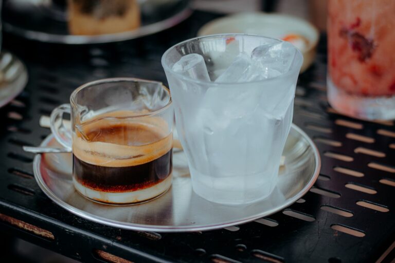How to Make Iced Americano at Home? A Step-By-Step Café-Style