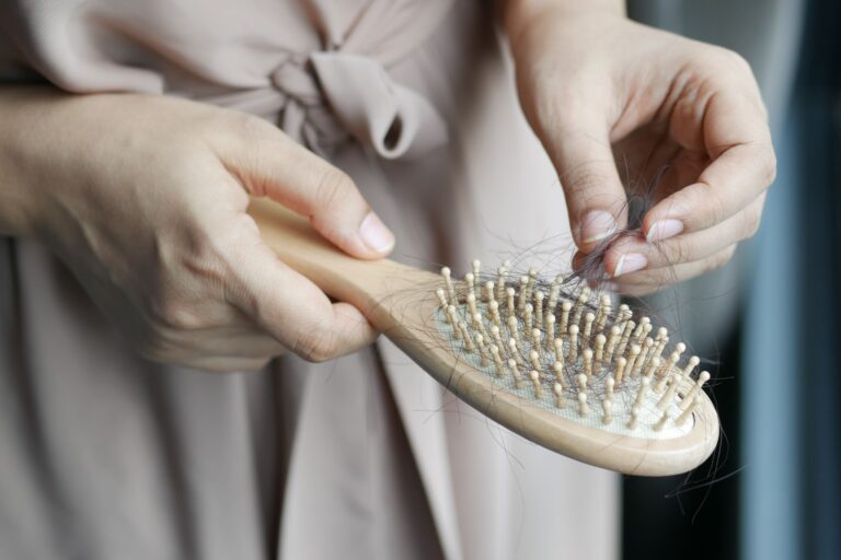 How to Remove Bulk from Hair at Home? 7 Safe Methods