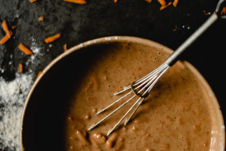 Incredibly Moist and Easy Carrot Cake Recipe: A Foolproof