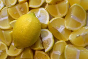 Lemon Tea: Benefits, Side Effects, Dosage, Recipe