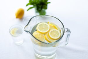 Lemon Water Detox: What Science Actually Says about the Trend