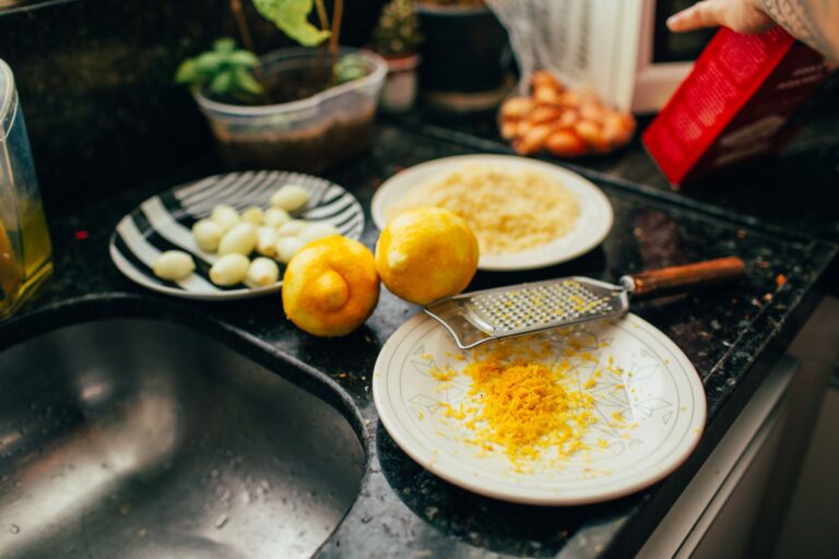 Lemon Zest Substitute: 9 Smart Swaps for Every Recipe
