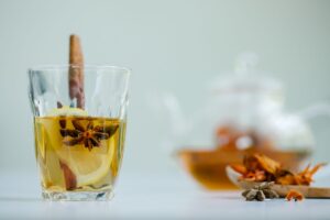 Make Turmeric Cardamom Cinnamon Tea: A Balanced Golden Brew