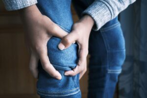 Menopause Joint Pain: Causes, Symptoms, Treatment