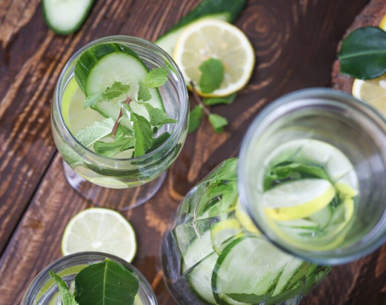Mint Water: Benefits, Side Effects, How to Make It