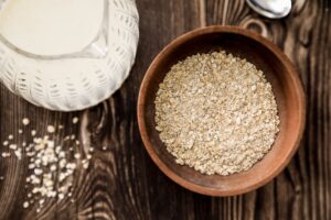 Oat Milk Health: Benefits, Nutrition, Side Effects
