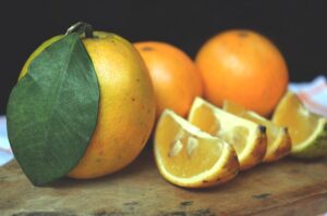 Osage Orange: Benefits, Nutrition, Side Effects