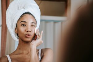 Perfect Beauty Routines for USA Every Weather Condition: A Climate-Wise Approach