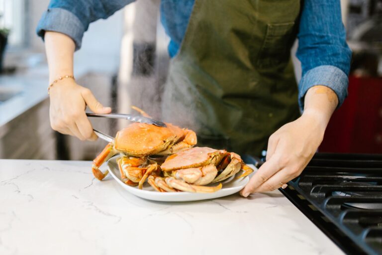 Recipe for Crab Cakes Using Stove Top Stuffing: A Crispy