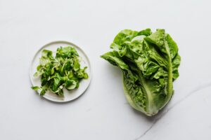 Romaine Lettuce : Benefits, Side Effects