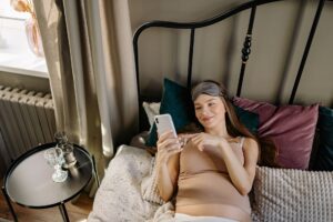 Safest Sleeping Positions During Pregnancy: A Trimester-Side Guide