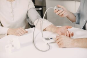 Signs Your Blood Pressure Is Getting Worse: A Symptom